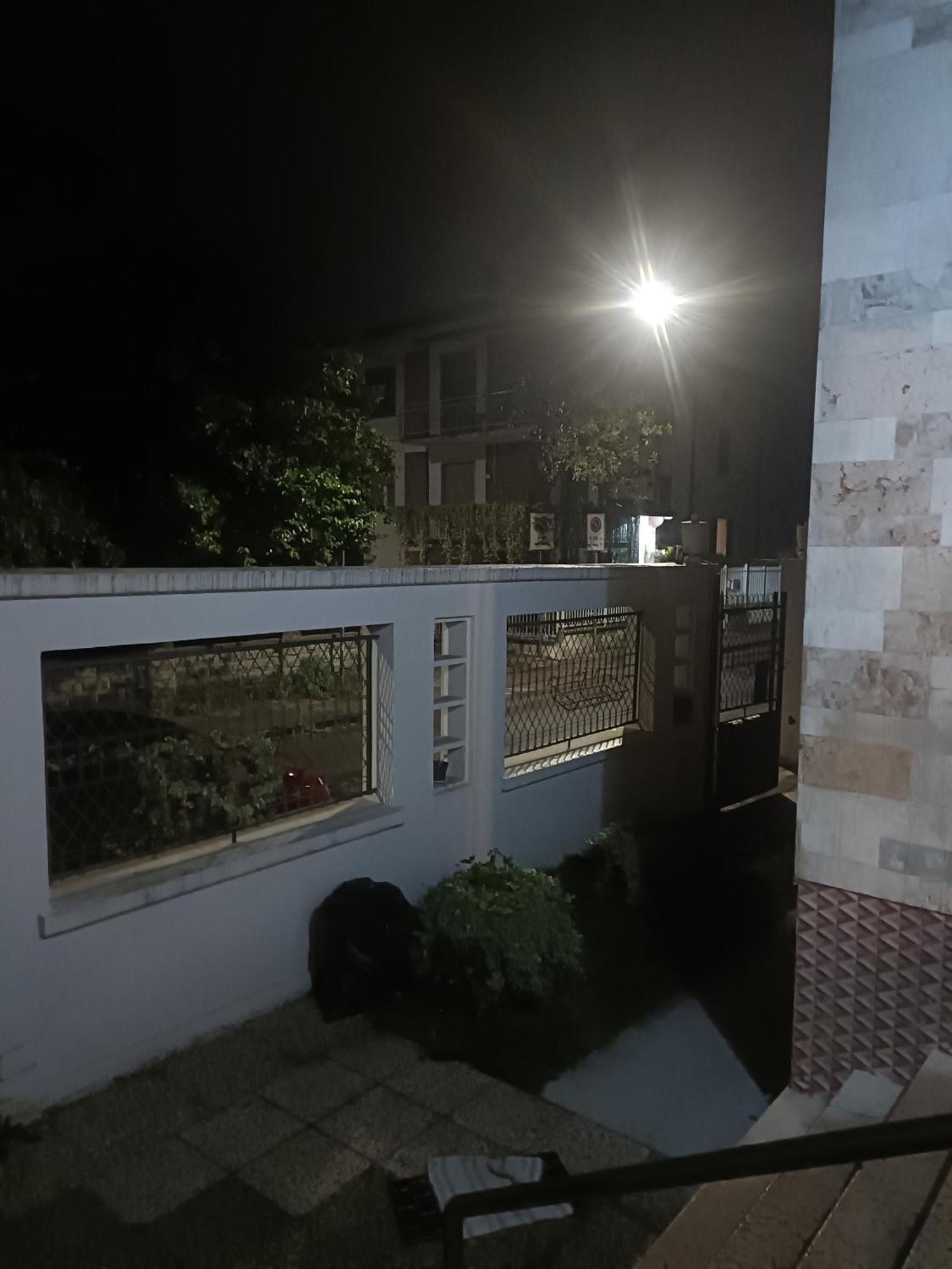Mavipagi Apartment Verona Luaran gambar