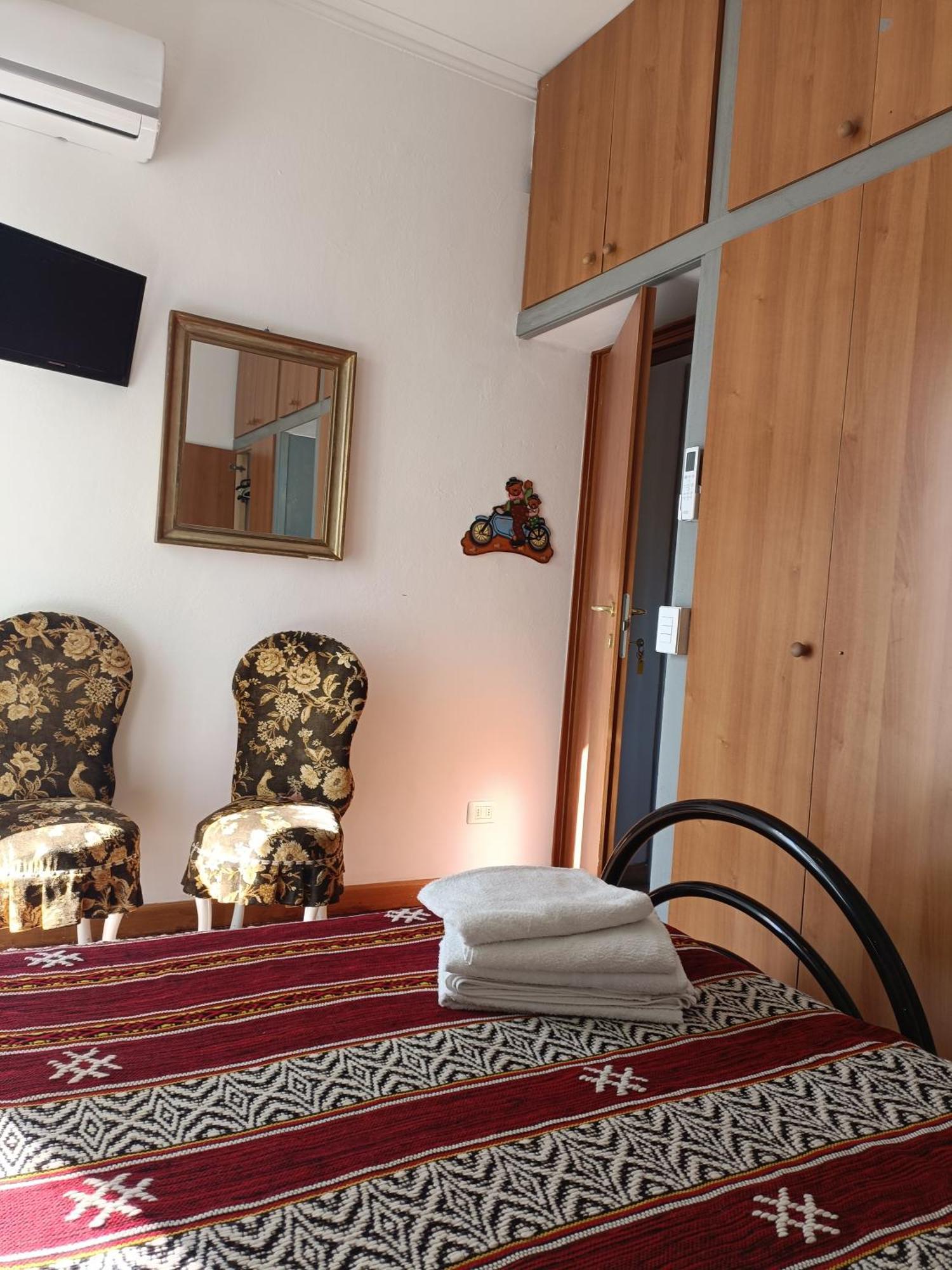 Mavipagi Apartment Verona Luaran gambar
